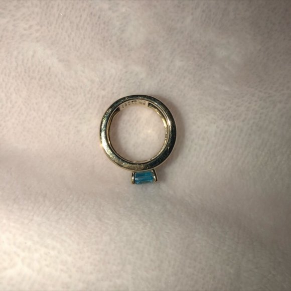 14k Solid Gold Ring Bar with Blue Topaz - Picture 4 of 4